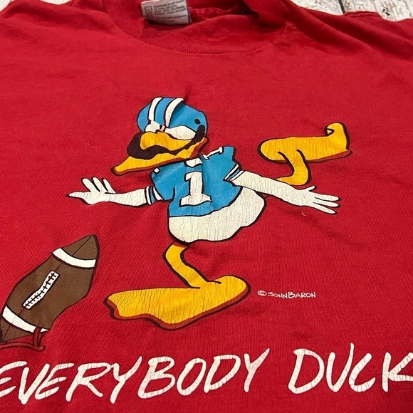 Vintage 1980s Everybody Duck Cartoon Football 80s Crewneck Tee Top Shirt - Picture 3 of 7